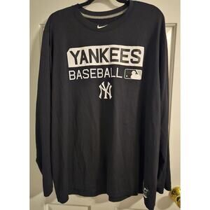 Men's Nike NY Yankees LS T-shirt Crew Neck Size XXL Black Authentic Collection